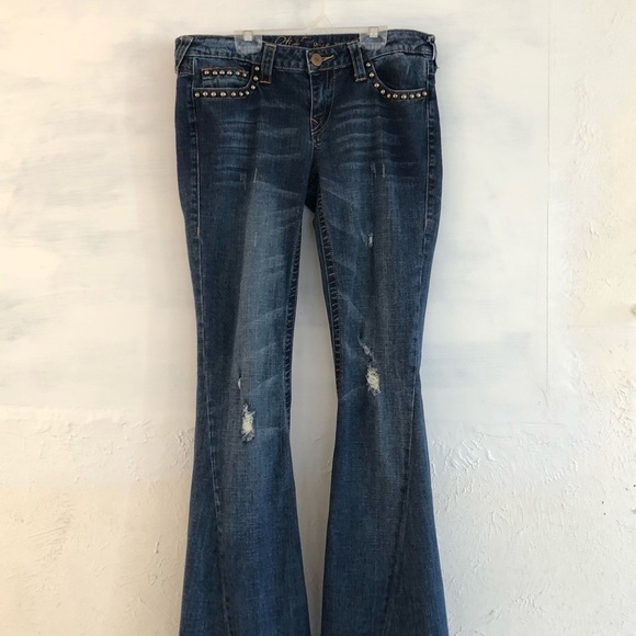 Revolution Jeans, distressed rivet studs. Size 11  / 12. Wide leg flare Boho - Picture 8 of 10